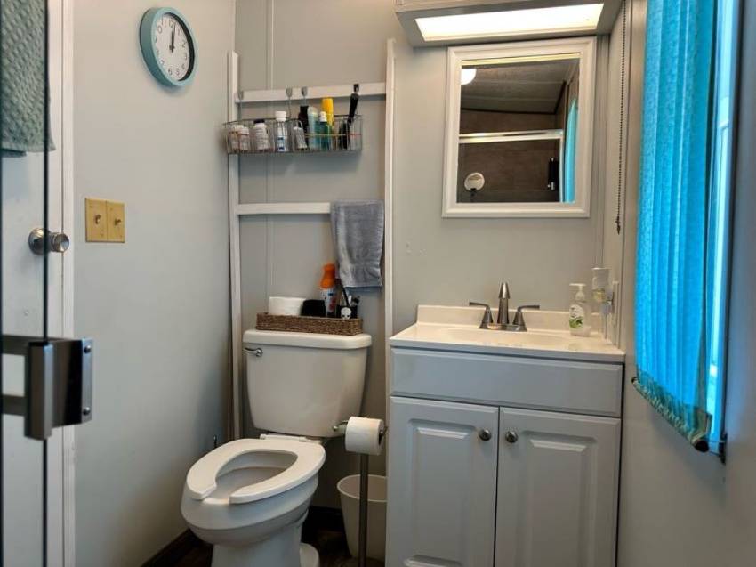 537 Chickasaw Loop a Winter Haven, FL Mobile or Manufactured Home for Sale